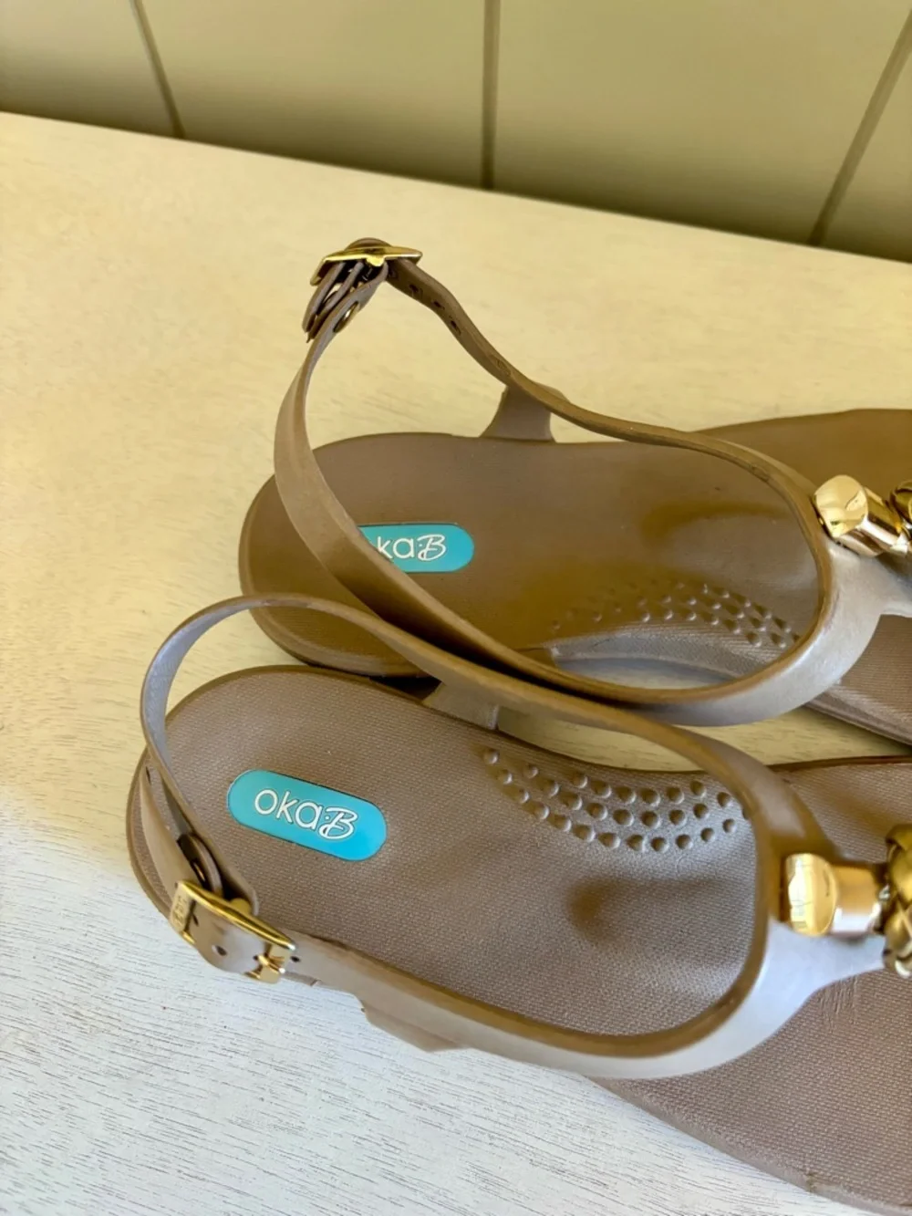 OKA B. Neptune T-strap Metallic Beige Nautical Sandal Waterproof Sz 8 Women’s - Picture 8 of 10